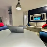Sawa 5 Metro Wifi 70'tv Netflix Hbo Disney+ Appletv+ Lejlighed