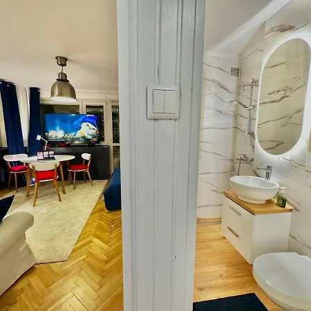 Sawa 5 Metro Wifi 70'tv Netflix Hbo Disney+ Appletv+ Apartament