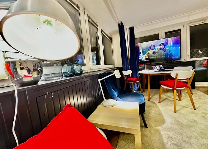 Sawa 5 Metro Wifi 70'tv Netflix Hbo Disney+ Appletv+ 华沙