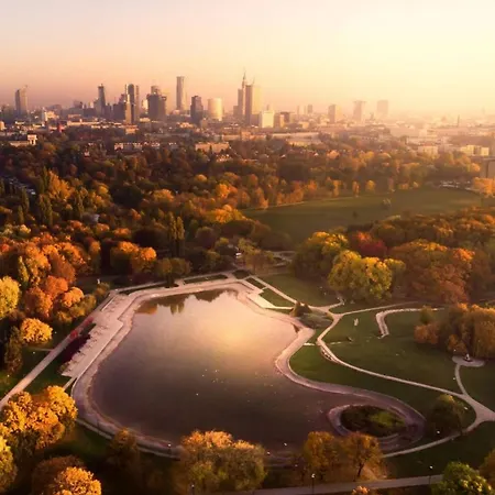 شقة Sawa 5 Metro Wifi 70'tv Netflix Hbo Disney+ Appletv+ وارسو